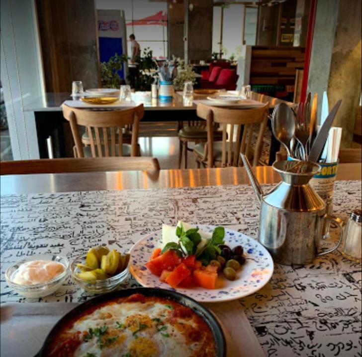 High Residency. Well Furnished & Spacious Apartment Maszkat Kültér fotó